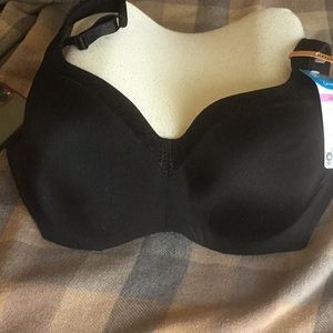 Playtex black bra 36DD New with Tags!